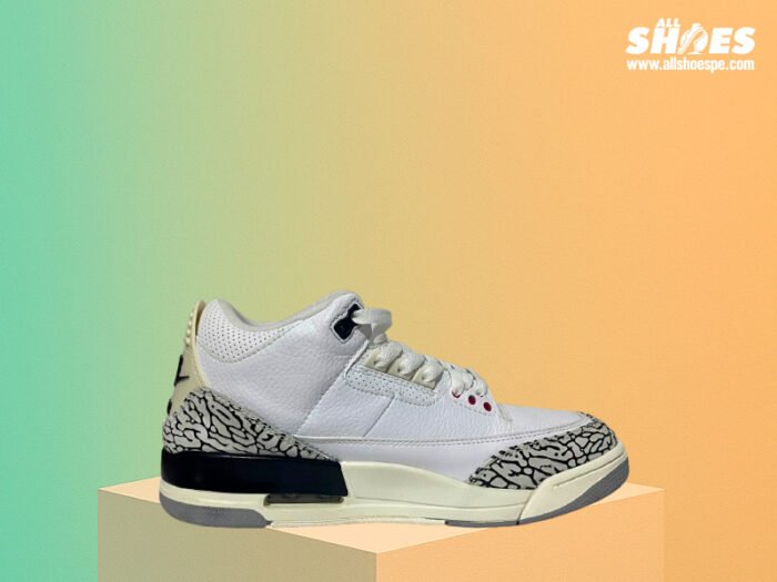 Nike Retro 3 | Blanco y Negro – Talla 42